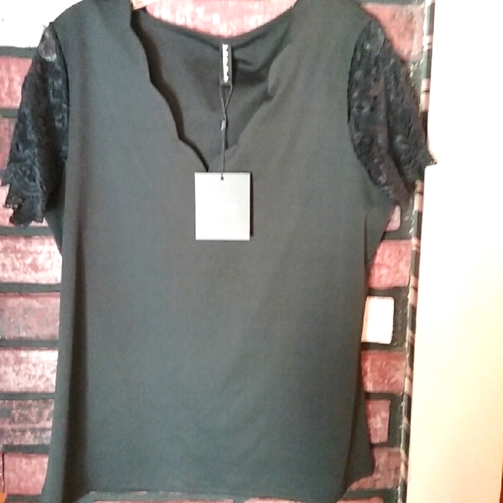 Black Top Xl Jfn Nwt